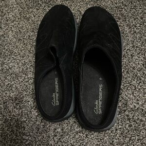 Clarks Springers Black Slip-On Comfort Shoes 10